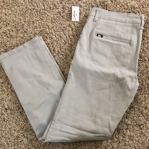 NWT Tilly’s Men’s Chino Pants